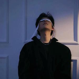 农村人孩子吃母乳
